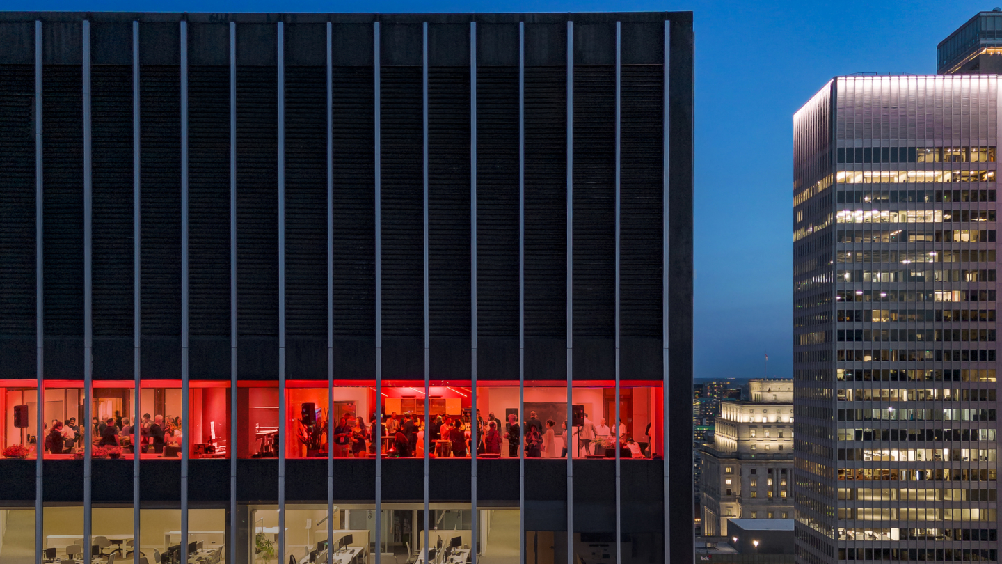 RAIC X NEUF - Montreal on Display